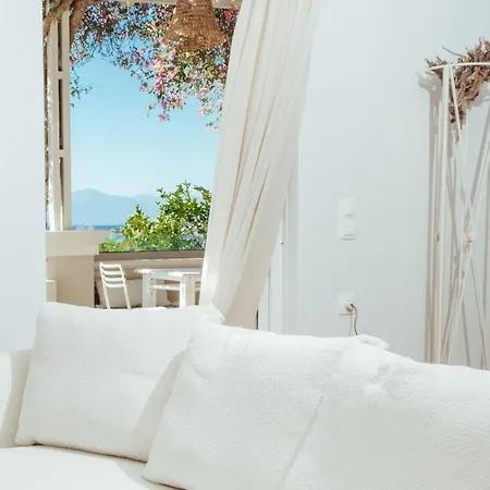 Heliopetra * Elounda